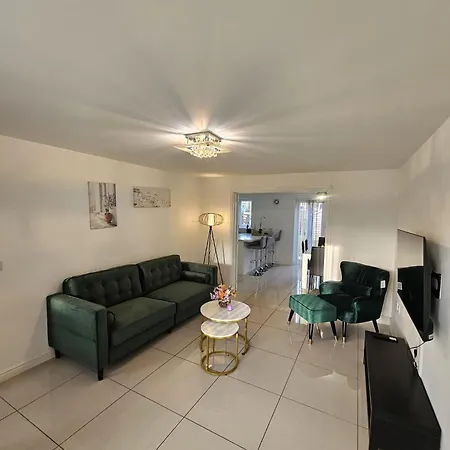 Spacious Modern 4Bd House Kingston upon Hull Esterno foto