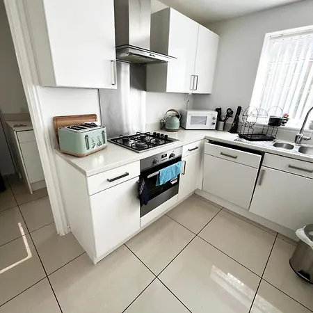 Spacious Modern 4Bd House Kingston upon Hull Exterior photo